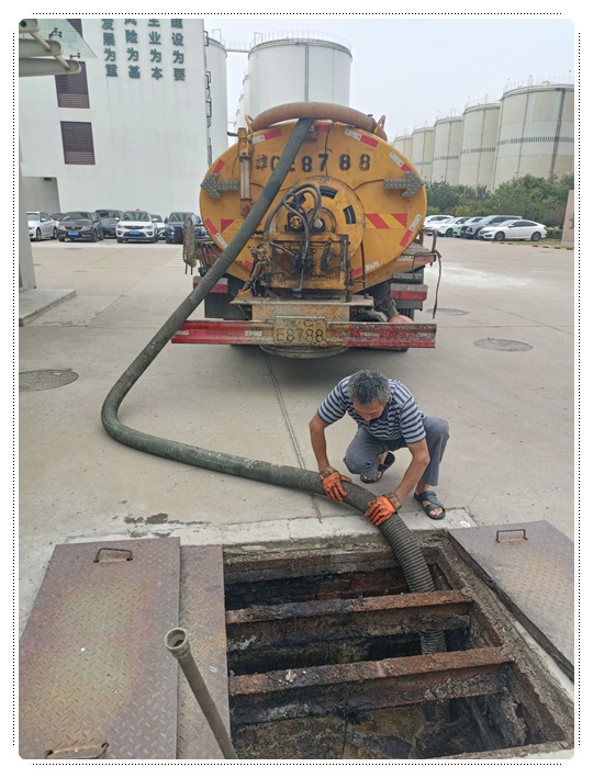 大朗隔油池清掏